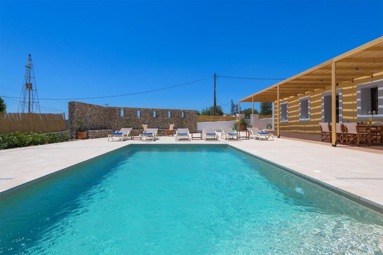 Villa Dorinna ラクハニア エクステリア 写真